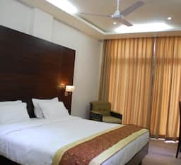 Deluxe  Room